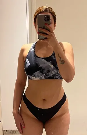 high profile escorts in Connaught Place
